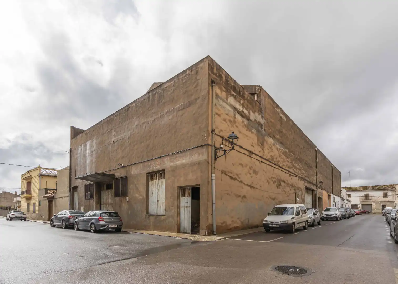 Exterior view of Industrial buildings for sale in Faura