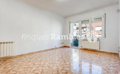 Living room of Flat for sale in Igualada  with Heating, Terrace and Balcony