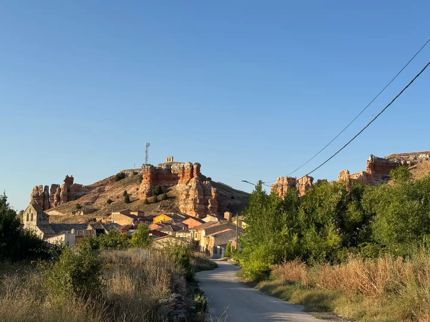 Vista exterior de Casa o xalet en venda en Langa de Duero amb Calefacció, Terrassa i Traster