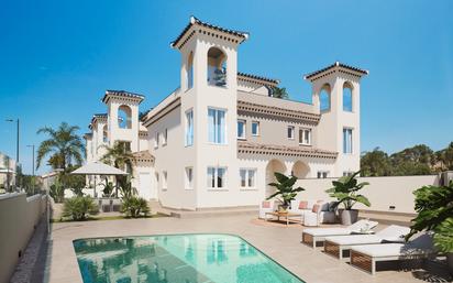 Vista exterior de Casa o xalet en venda en Bigastro amb Jardí privat i Terrassa