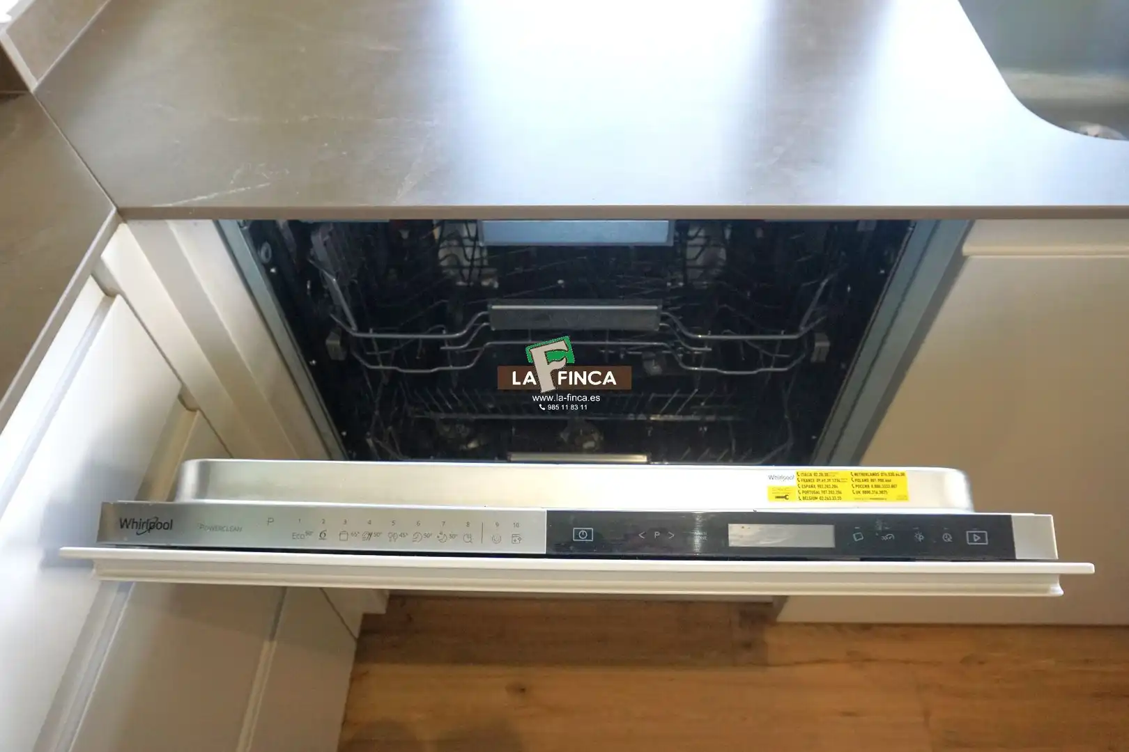 Kitchen of Flat for rent in Gijón   with Parquet flooring and Furnished