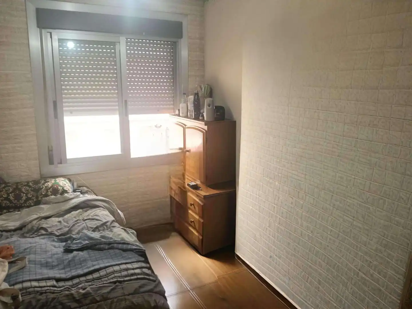 Habitación de Piso en venta en Zaragoza con Amueblado