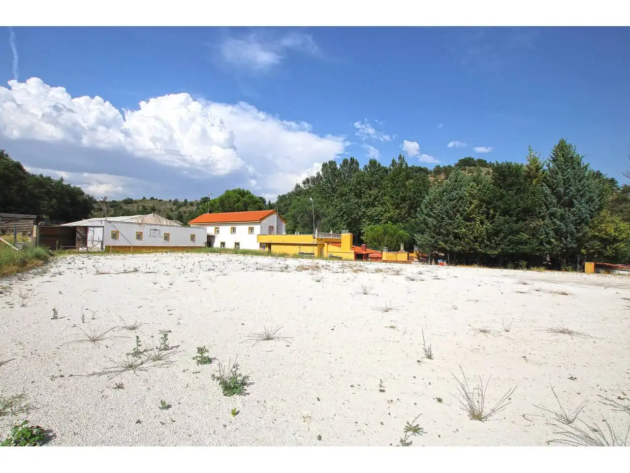 Terreno en venta en Valdegrudas, Guadalajara