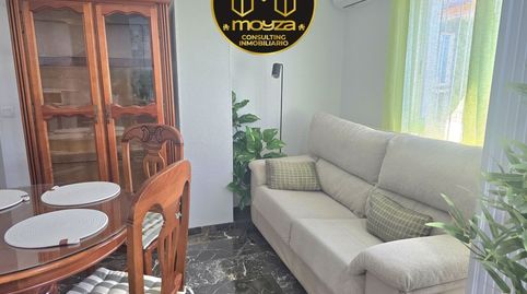 Foto 2 de Piso de alquiler en Belén - San Roque, Jaén Capital