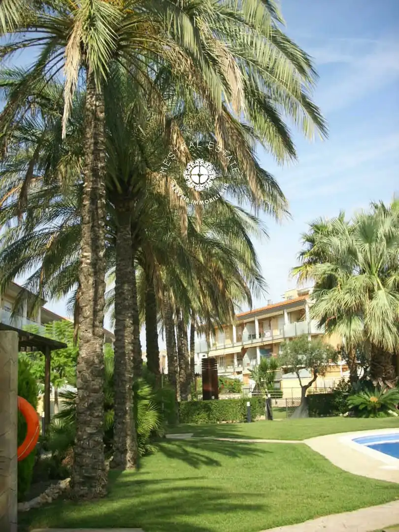 Vista exterior de Ático en venta en Cambrils con Aire acondicionado, Calefacción y Terraza