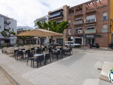 Locale commerciale in vendita a Centre