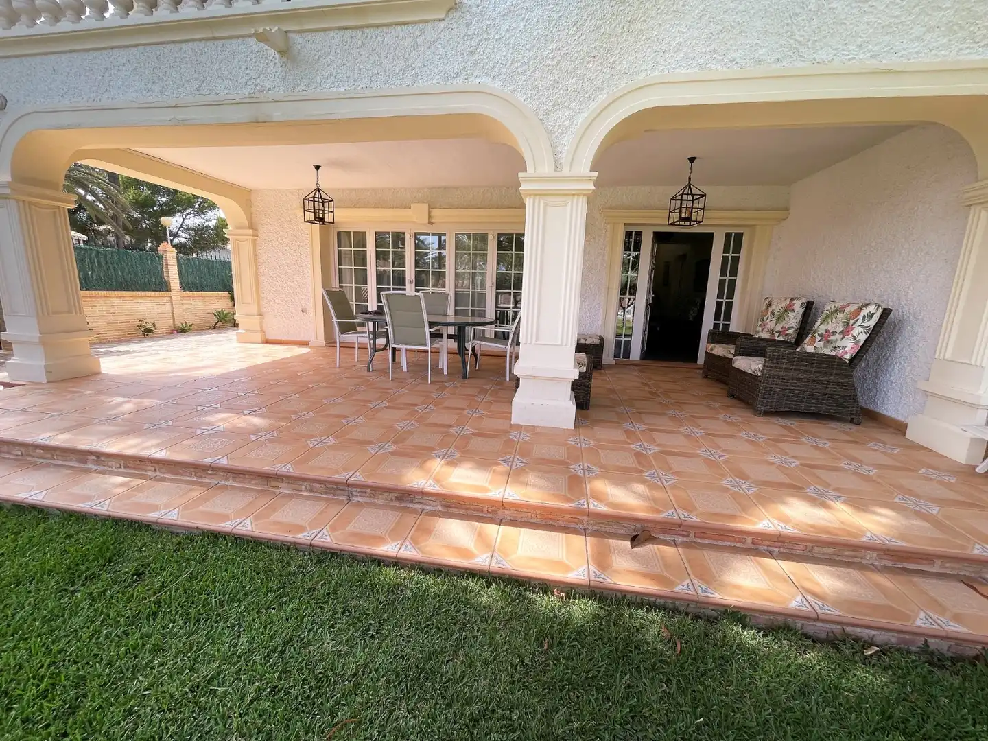 Terrassa de Casa o xalet en venda en Orihuela amb Jardí privat, Terrassa i Piscina