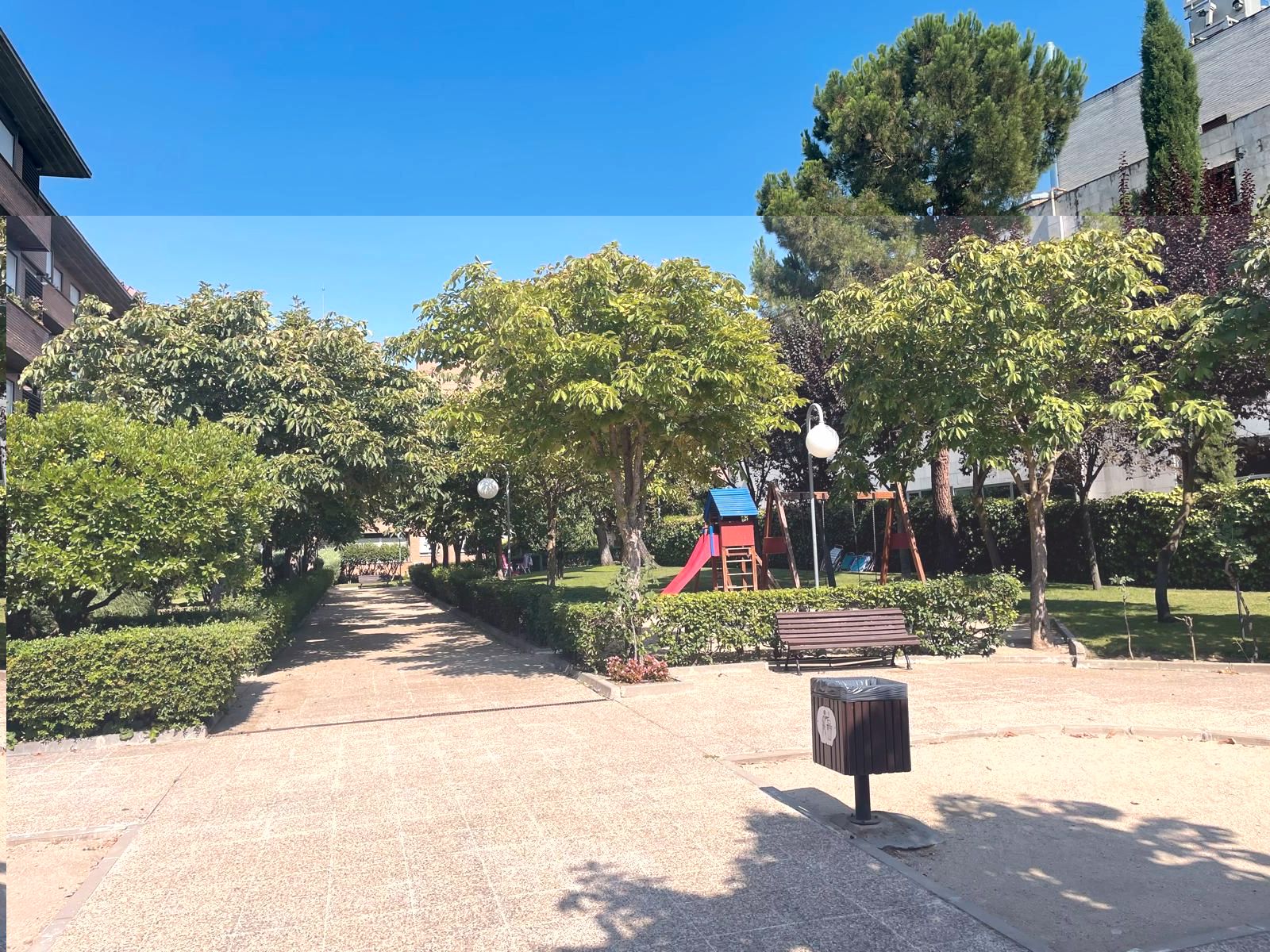 Exterior view of Flat for sale in Pozuelo de Alarcón  with Heating, Furnished and Oven