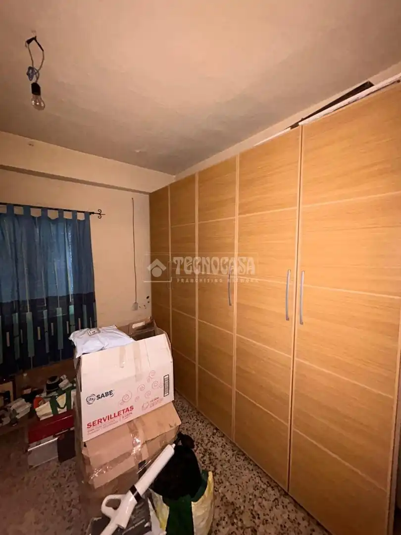 Bedroom of Houses for sale in Sevilla