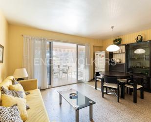 Sala d'estar de Apartament de lloguer en Sueca amb Aire condicionat, Calefacció i Terrassa