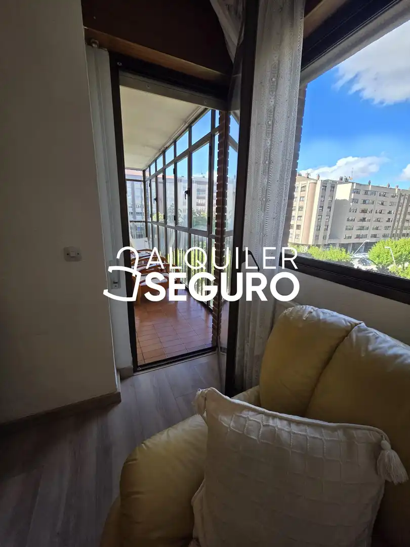 Terrasse von Wohnung zur Miete in Burgos mit Heizung, Terrasse und Möbliert