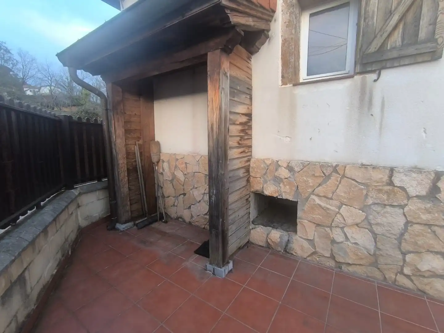 Terrassa de Casa o xalet en venda en Sopuerta amb Calefacció