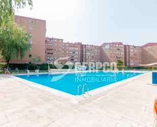 Piscina de Pis en venda en Torrejón de Ardoz amb Terrassa i Piscina comunitària
