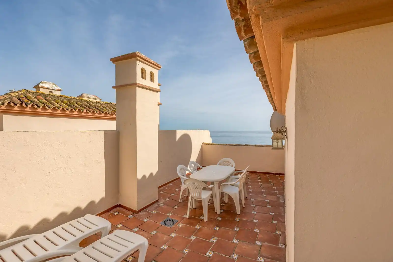 Terraza de Casa o chalet en venta en Estepona con Aire acondicionado, Terraza y Piscina comunitaria