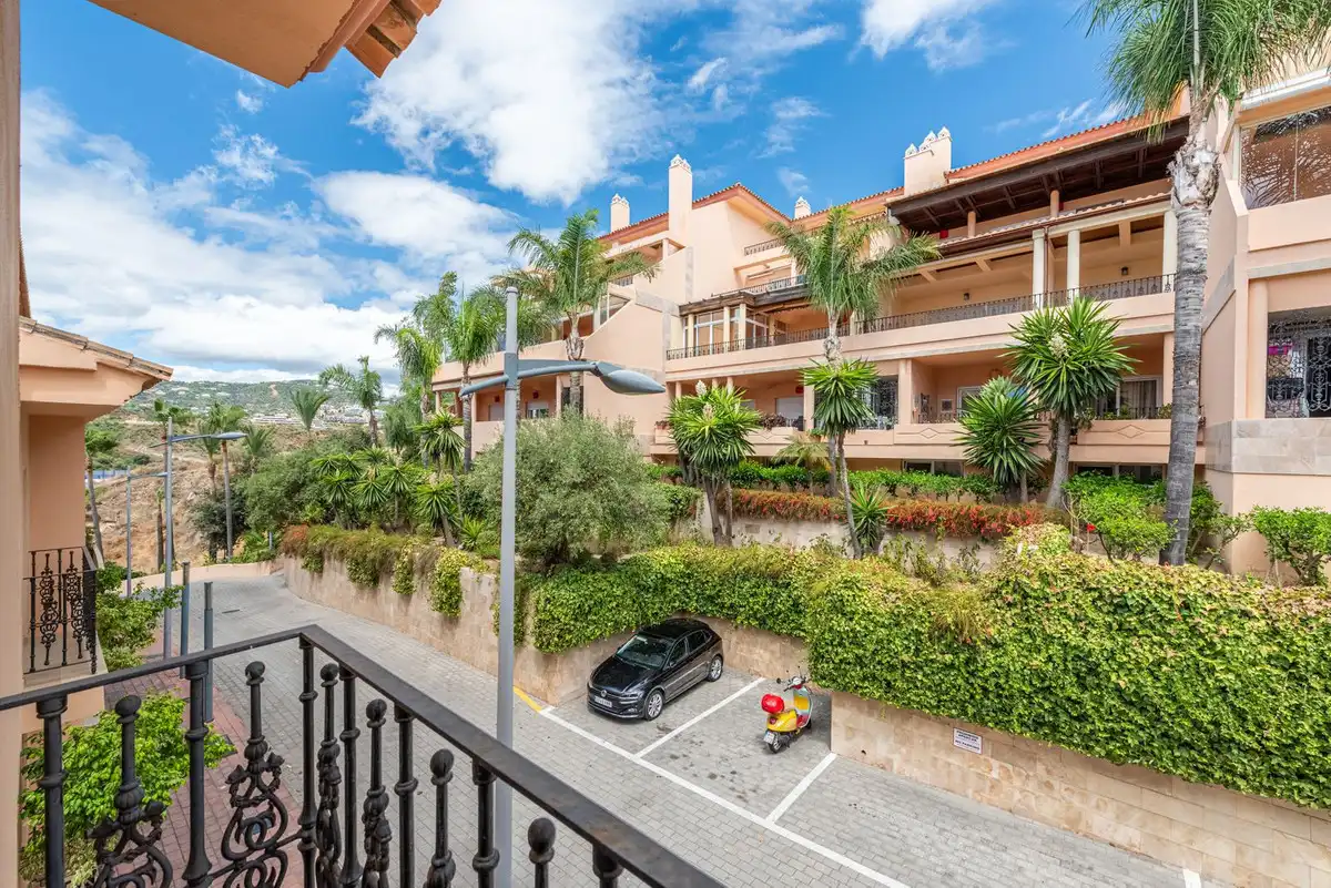 Maisonette mit Aufzug zum Verkauf in Nueva Andalucía, imagen 2