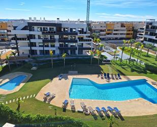 Vista exterior de Apartament de lloguer en Orihuela amb Aire condicionat, Jardí privat i Terrassa