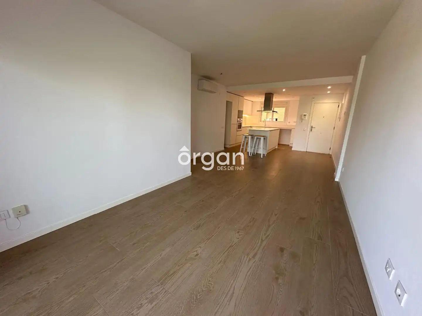 Bedroom of Flat for sale in Sant Cugat del Vallès  with Air Conditioner, Heating and Terrace