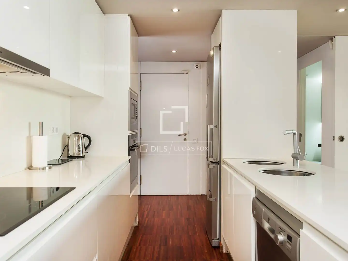 Kitchen of Attic for sale in Barcelona  with Air Conditioner, Parquet flooring and Terrace