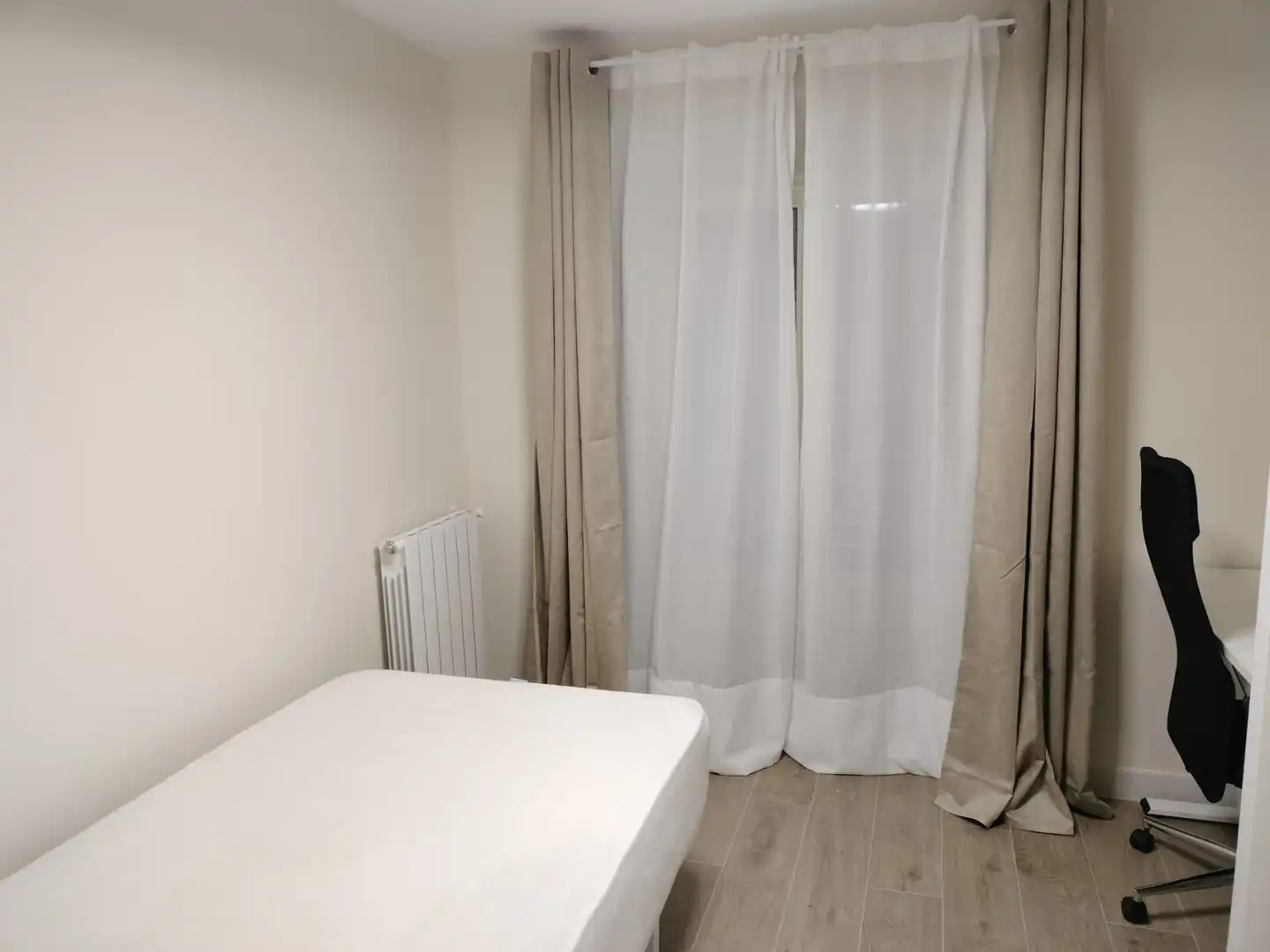 Piso de alquiler en Calle Alhóndiga, 20, Centro - Sagrario
