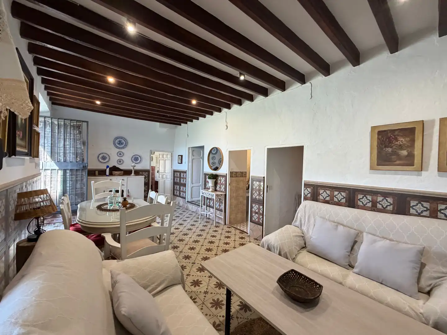 Sala d'estar de Finca rústica en venda en Villanueva del Trabuco amb Jardí privat, Terrassa i Traster