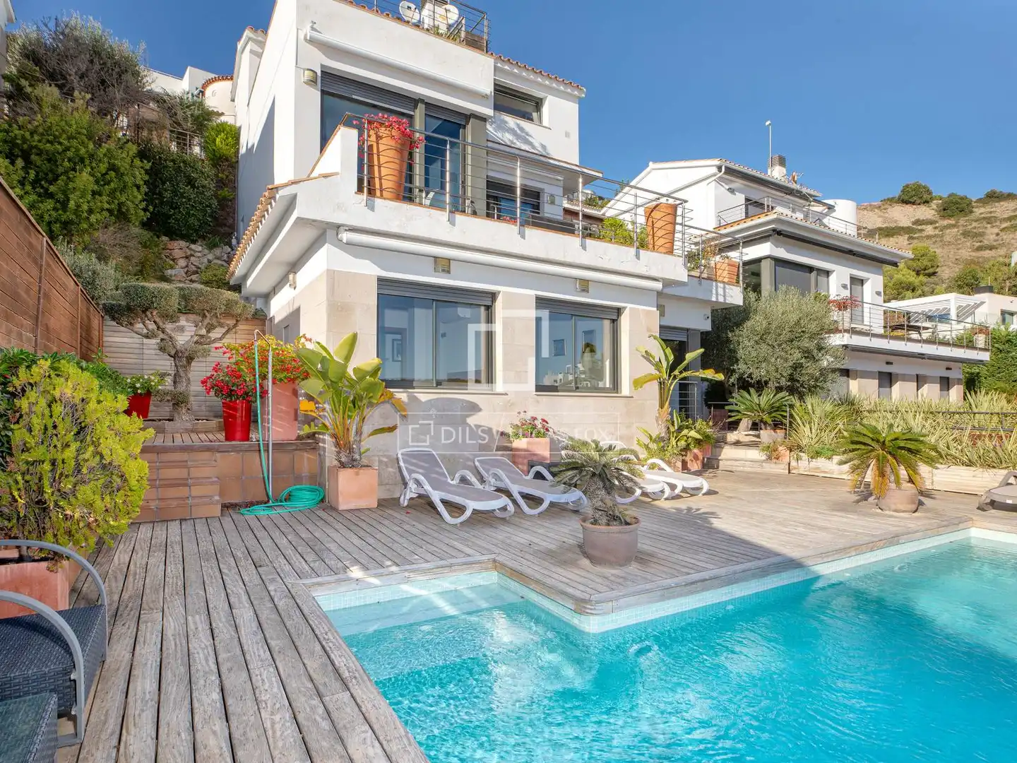 Vista exterior de Casa o chalet en venta en L'Escala con Aire acondicionado, Calefacción y Jardín privado