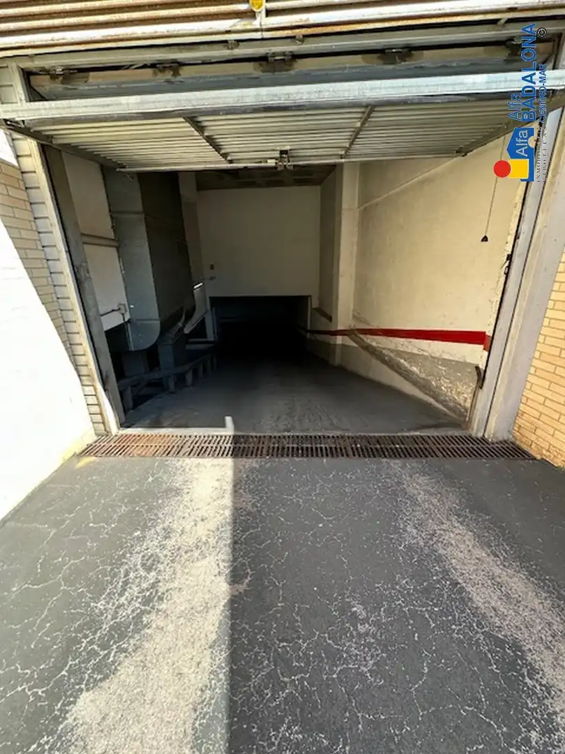 Einzelparkplatz zur Miete in Port, imagen 11