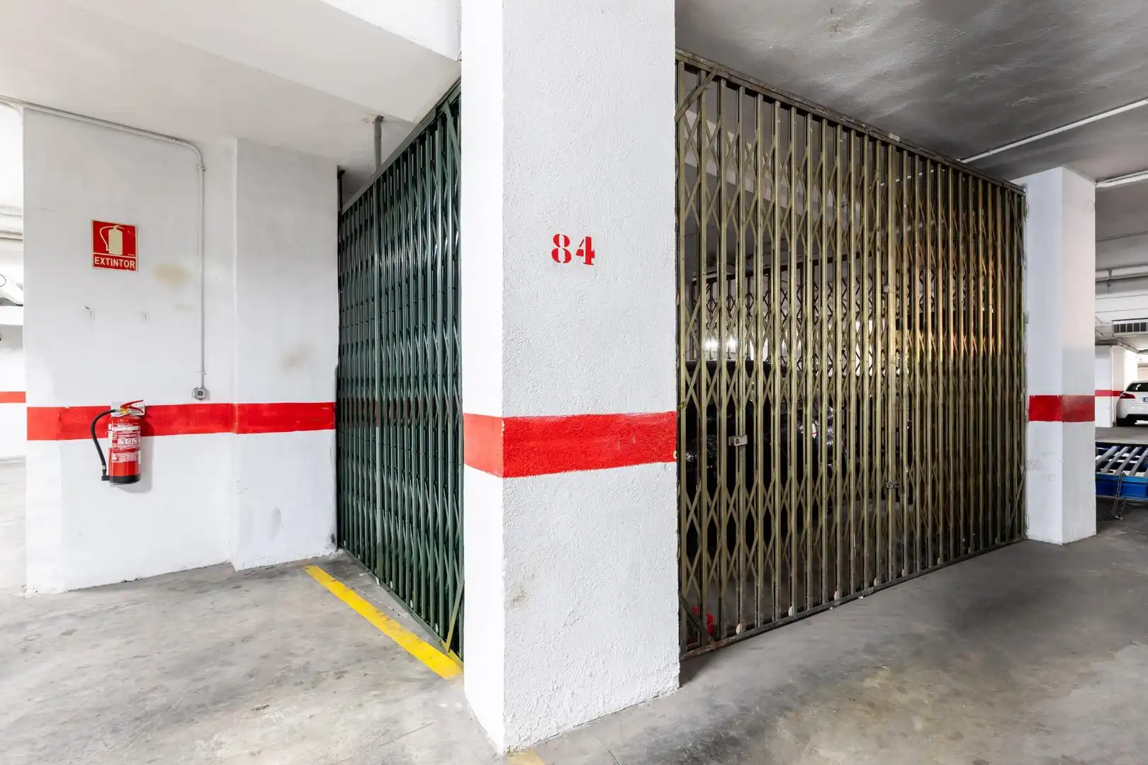 Parking of Flat for sale in  Palma de Mallorca  with Air Conditioner, Heating and Terrace