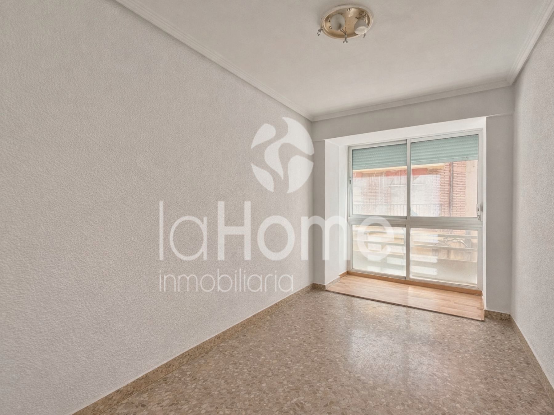 Sala d'estar de Pis en venda en  Valencia Capital amb Aire condicionat i Forn