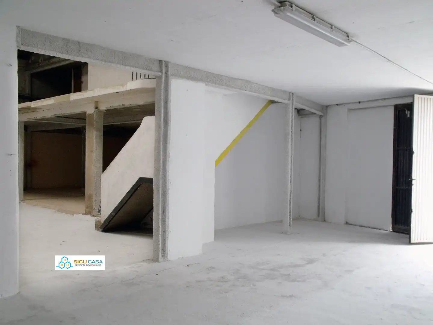 Industrial building for sale in Avenida Zodiaco, imagen 6
