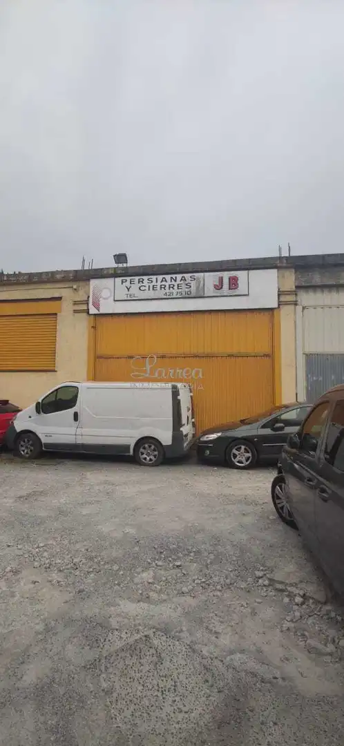 Aparcament de Nau industrial de lloguer en Lemoa