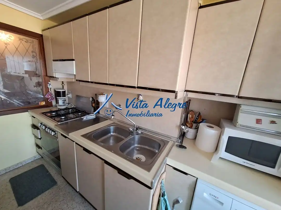 Cocina de Piso en venta en San Vicente de la Sonsierra con Calefacción, Trastero y Amueblado