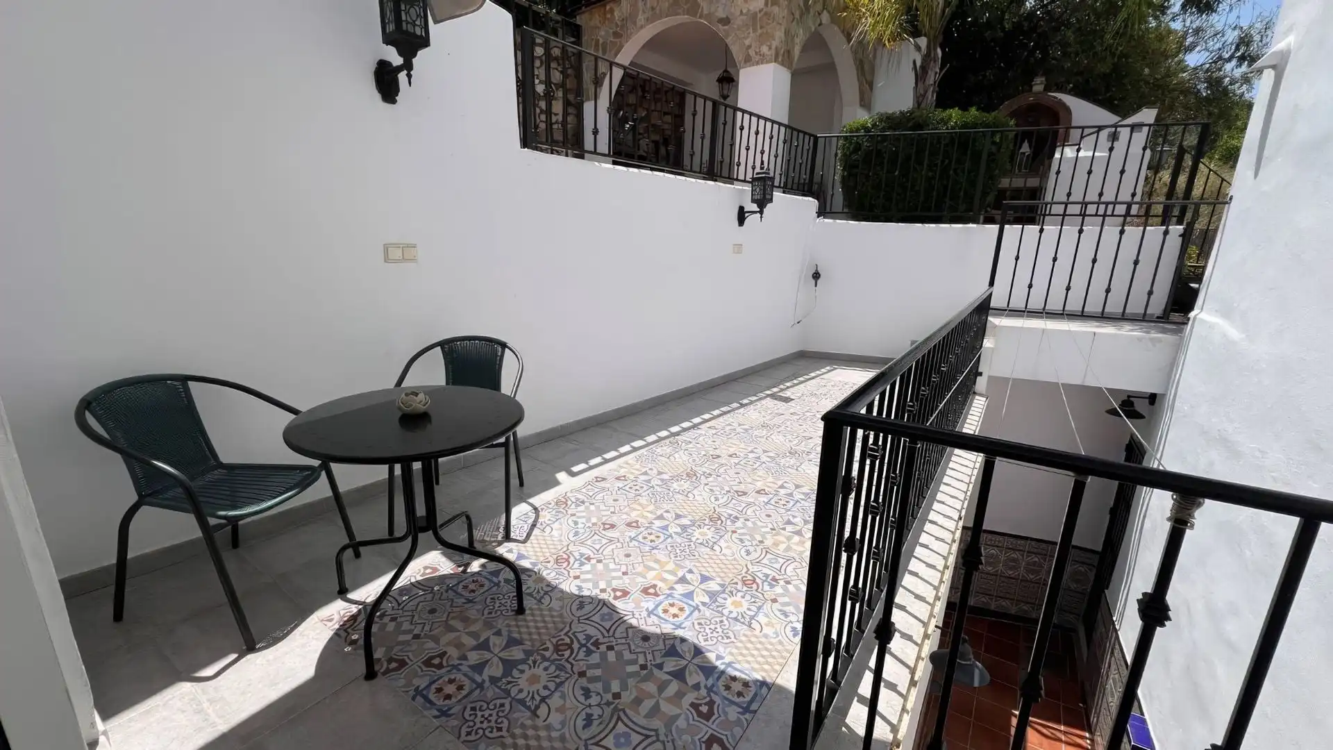 Terrassa de Casa adosada en venda en Alhaurín El Grande amb Aire condicionat i Piscina