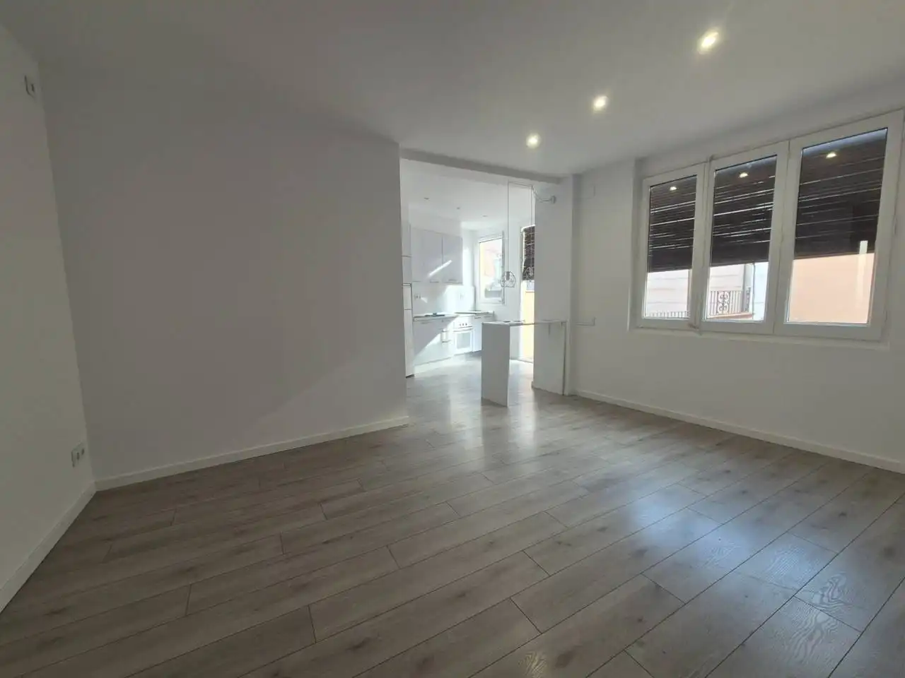 Flat with terrace to rent in Centre, imagen 3