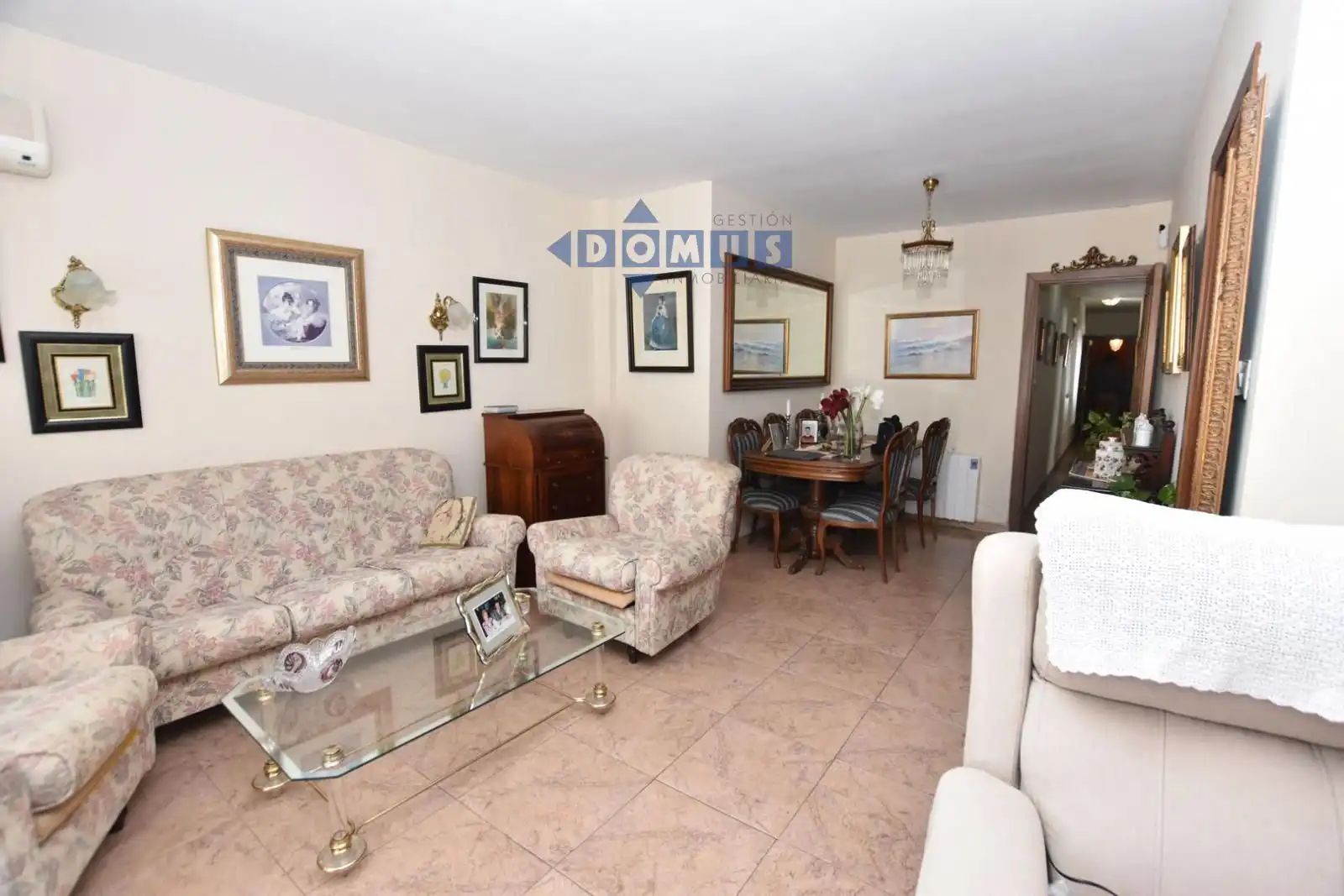 Living room of Flat for sale in Ronda  with Air Conditioner, Heating and Terrace