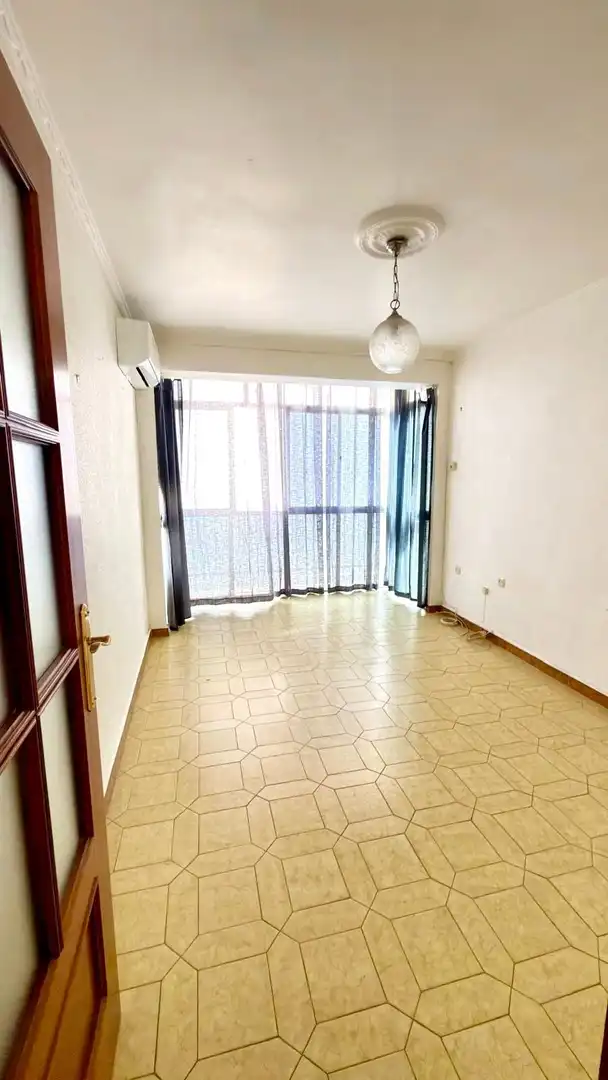 Apartament en venda a Calle Conde de la Cañada, imagen 2