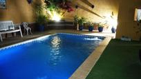 Piscina de Casa o xalet en venda en Bormujos amb Aire condicionat, Jardí privat i Terrassa