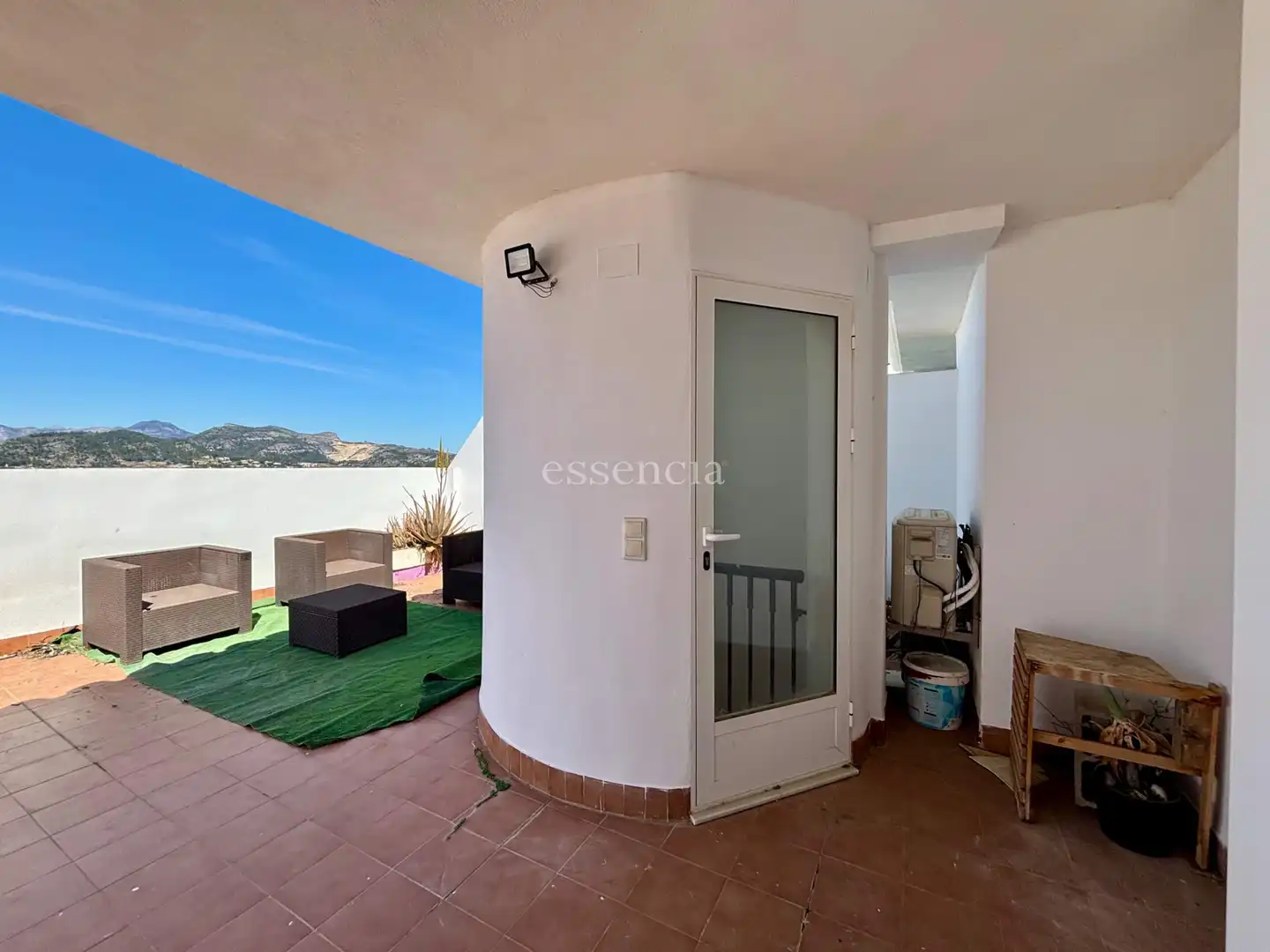 Balcony of Attic for sale in Potries  with Terrace