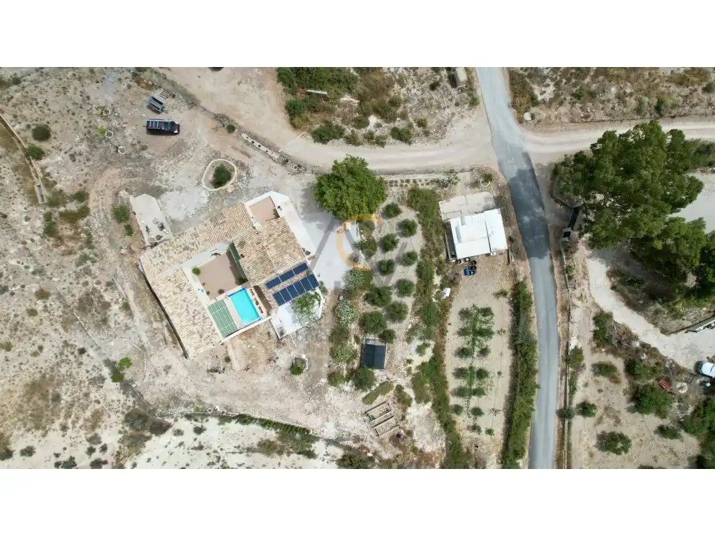 Casa rustica con piscina in vendita a Poligono Poligono 23, imagen 5