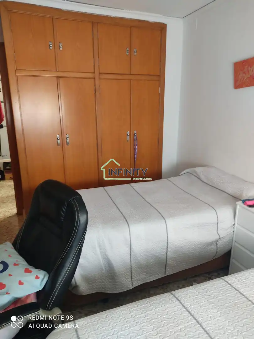 Dormitori de Casa o xalet de lloguer en Oliva amb Calefacció i Moblat