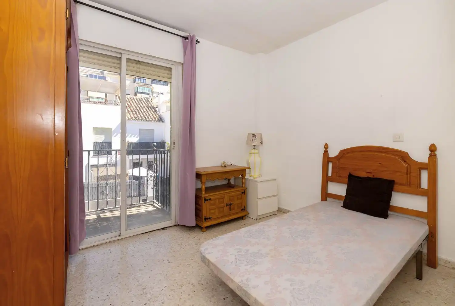 Dormitori de Casa adosada en venda en Fuengirola amb Aire condicionat, Terrassa i Traster