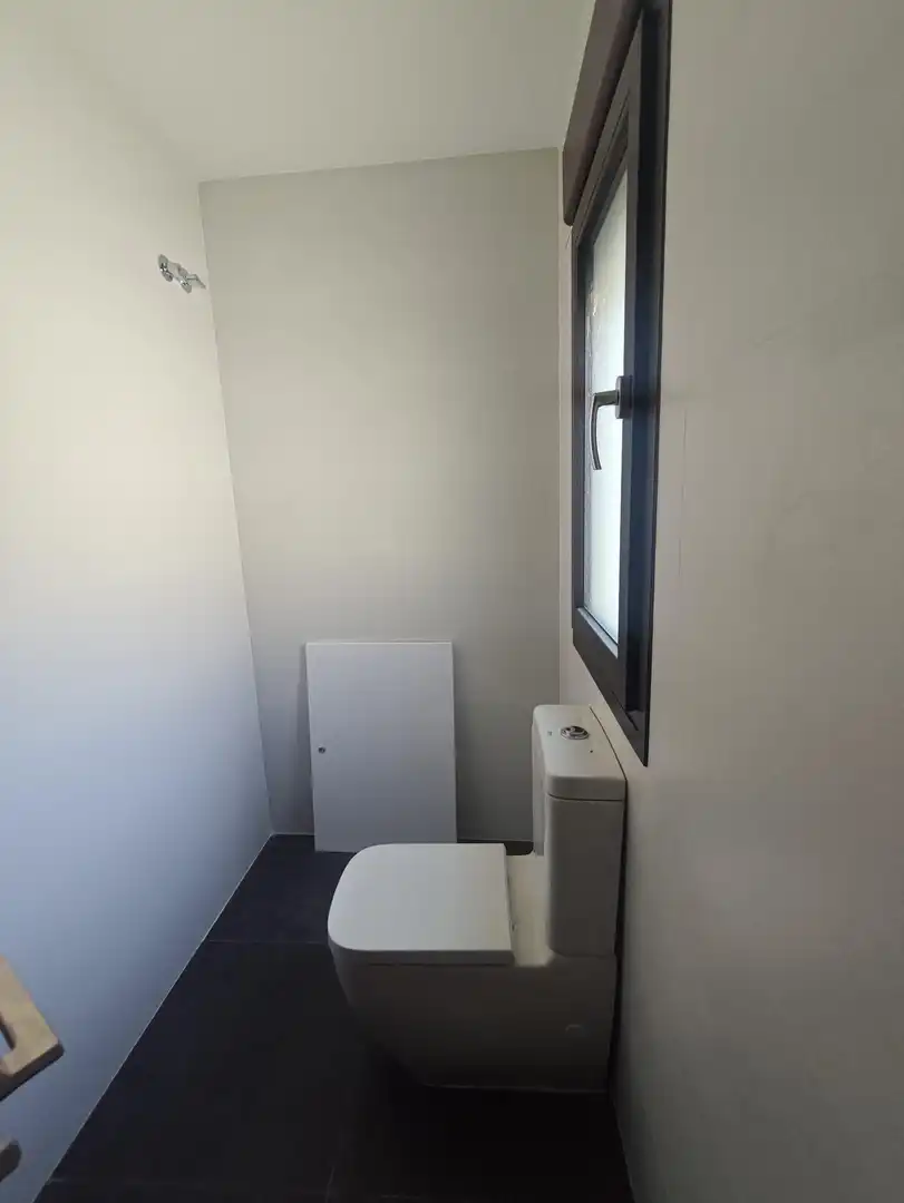 Bathroom of Houses for sale in Petrer  with Private garden, Terrace and Balcony