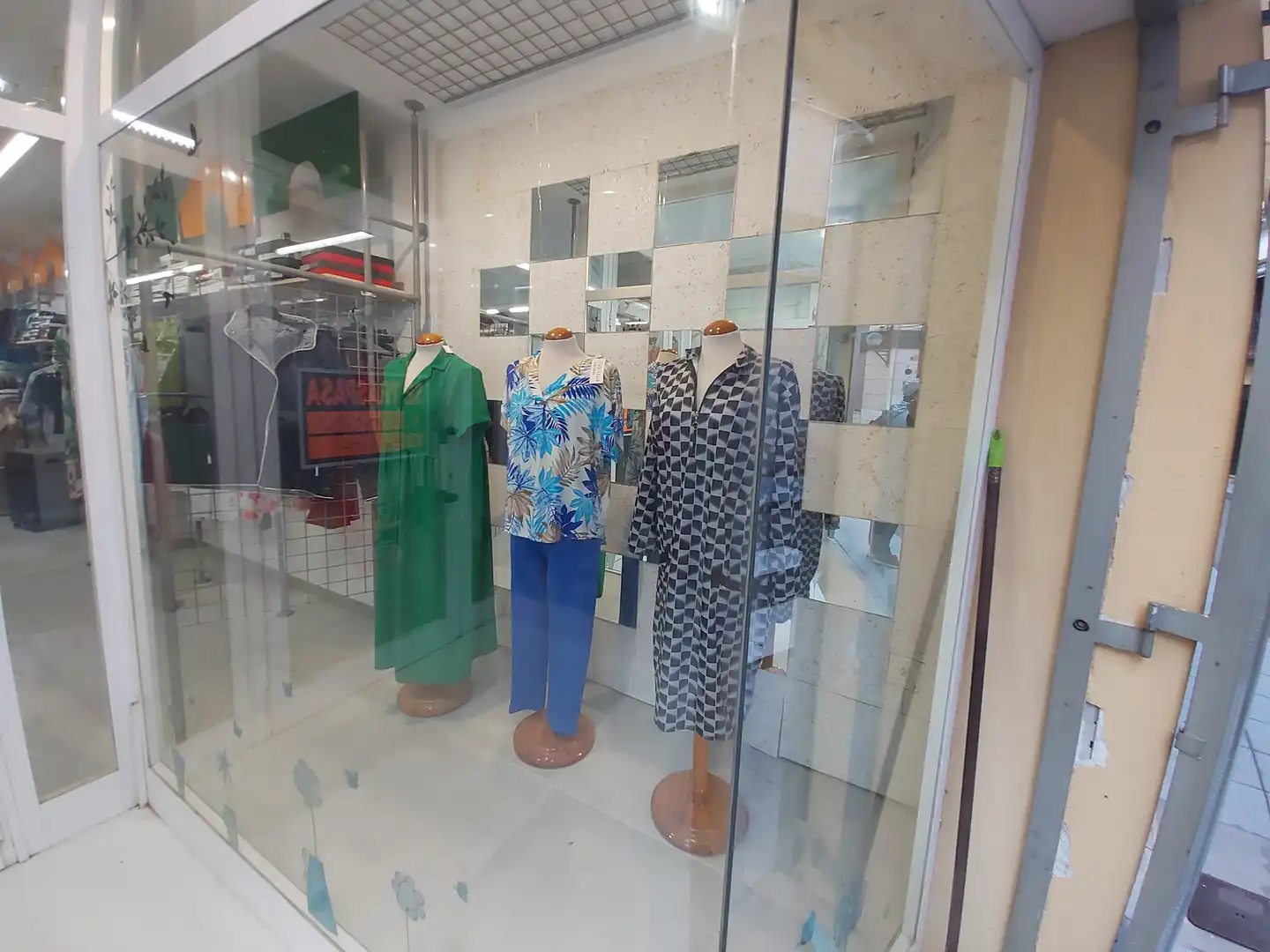 Local comercial en alquiler en Alcanar, imagen 4