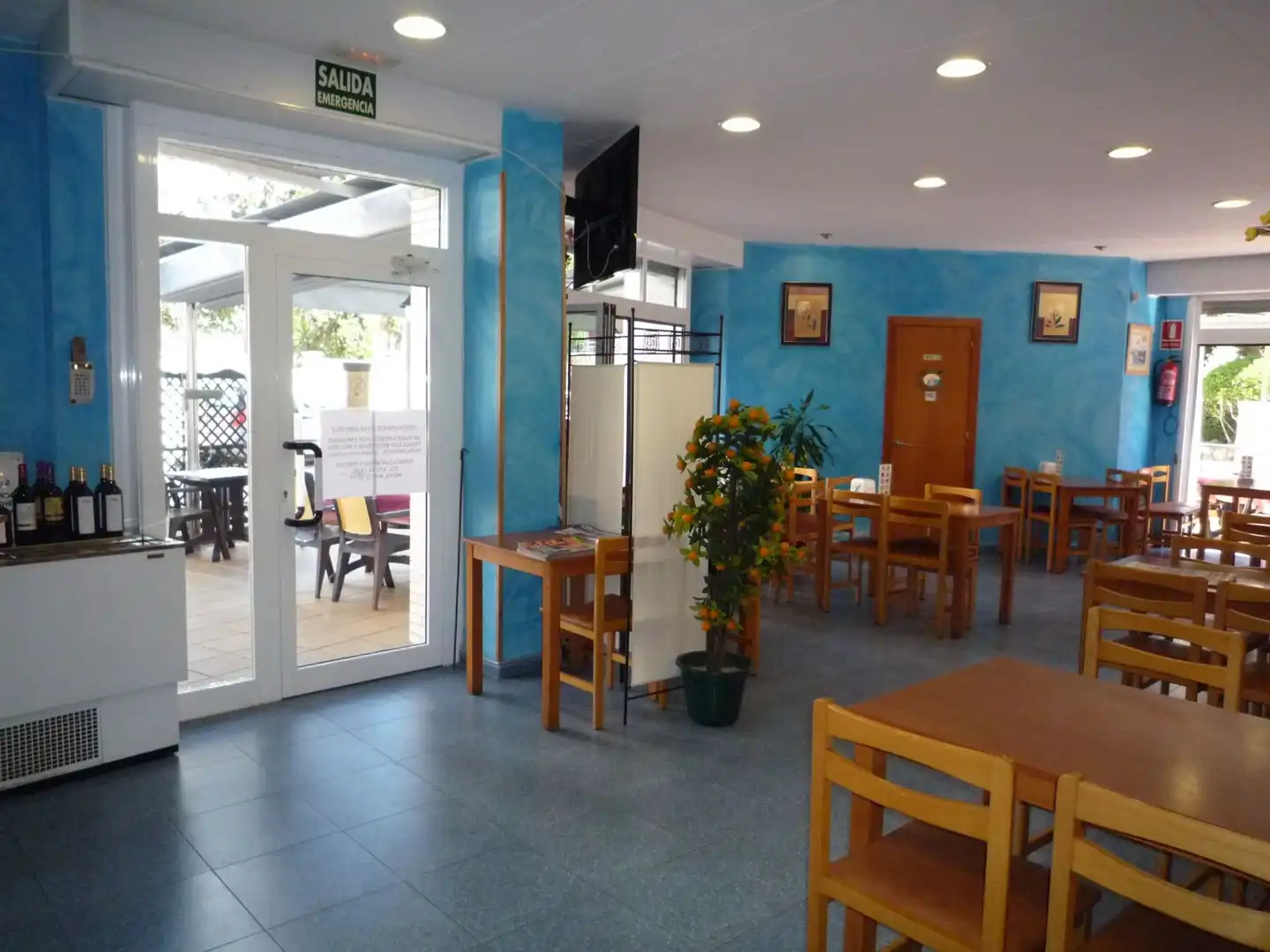 Geschaftsraum zum Verkauf in Tossa de Mar mit Klimaanlage, Terrasse und Möbliert