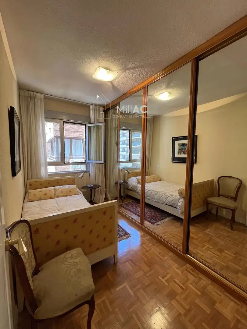 Habitación de Piso en venta en Madrid con Aire acondicionado, Calefacción y Terraza