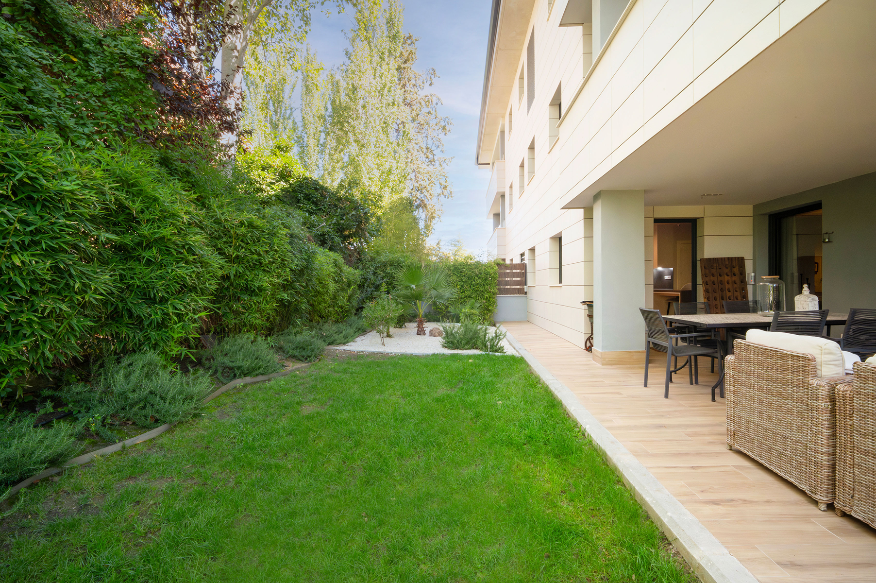 Jardí de Apartament en venda en Las Rozas de Madrid amb Aire condicionat, Calefacció i Jardí privat