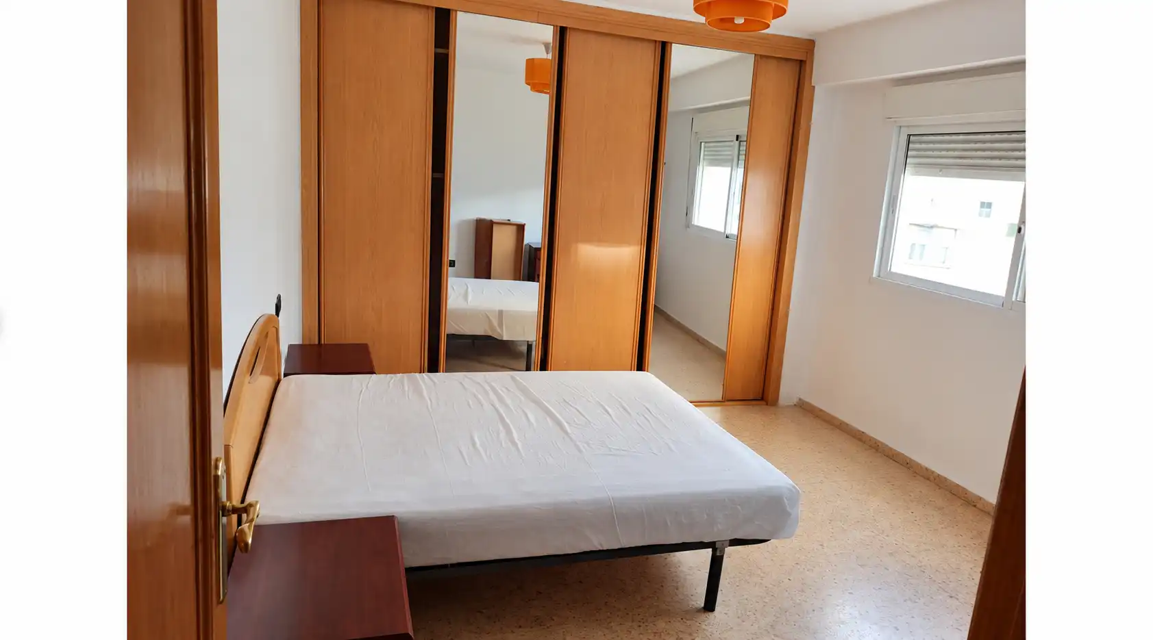 Schlafzimmer von Wohnungen zur Miete in Alboraya mit Klimaanlage, Heizung und Möbliert