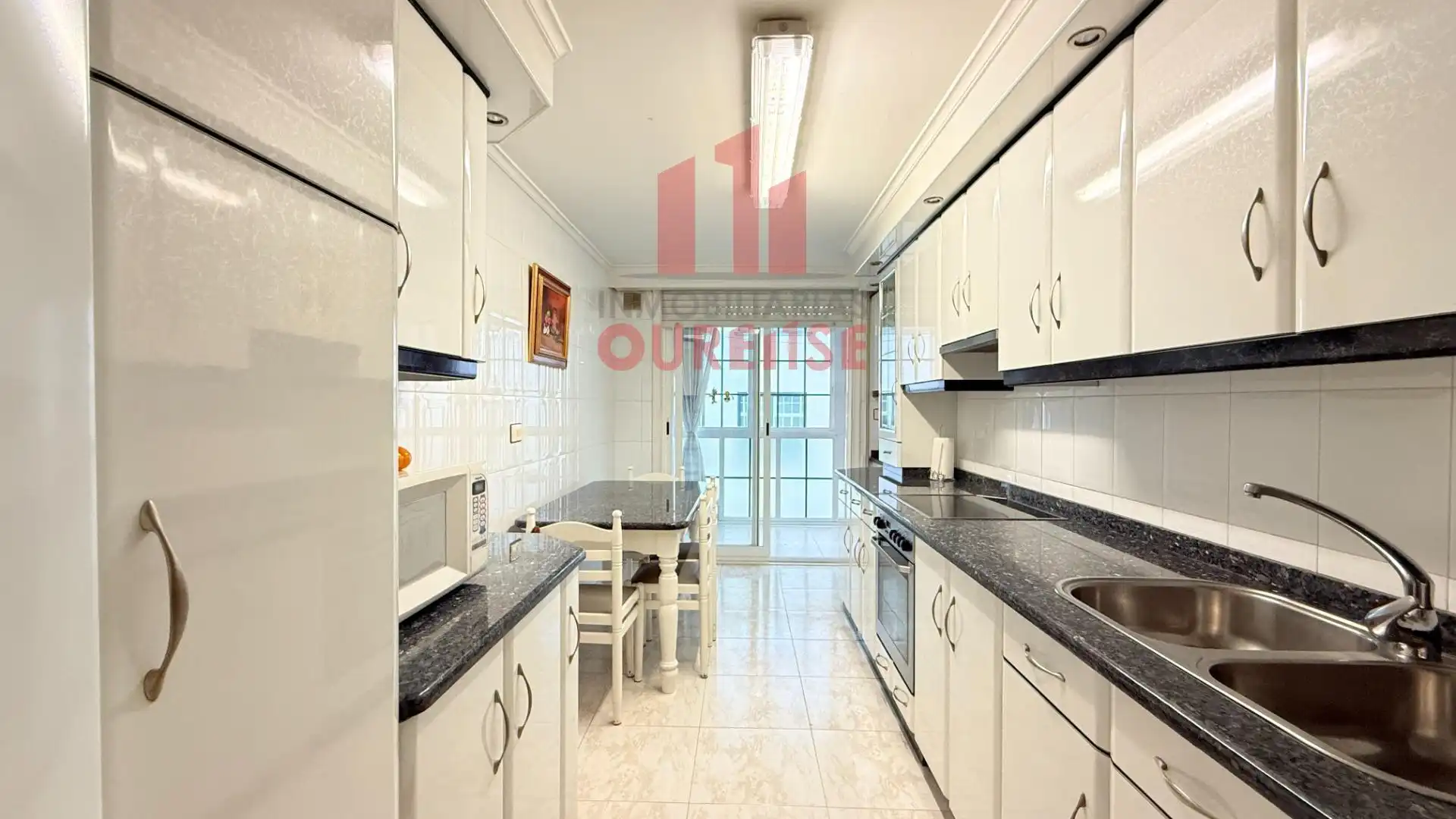 Kitchen of Flat for rent in Ourense Capital   with Furnished