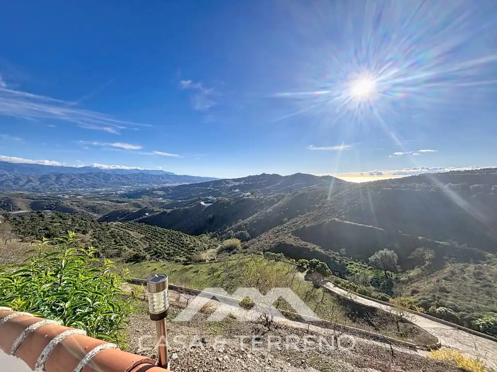 Vista exterior de Casa o chalet en venta en Macharaviaya con Aire acondicionado, Jardín privado y Terraza