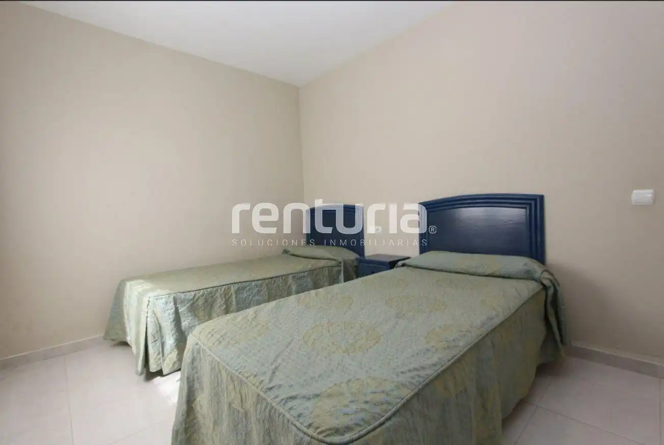 Bedroom of Attic for sale in Calpe / Calp  with Air Conditioner, Terrace and Furnished