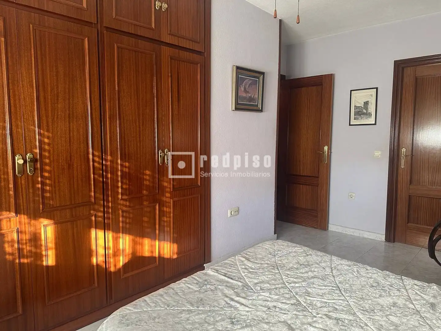 Dormitori de Casa o xalet en venda en Azuqueca de Henares amb Aire condicionat, Calefacció i Jardí privat